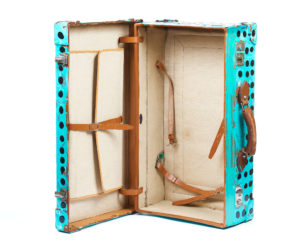 6 Suitcase With Cover