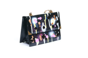 Haut Mode (?) Black Leather side Purse